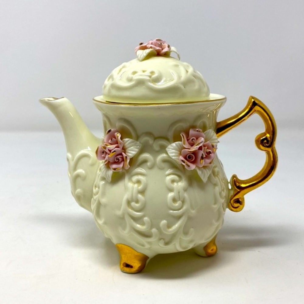 Vintage Mini Porcelain Rose gold trimmed Child Tea‎ Pot